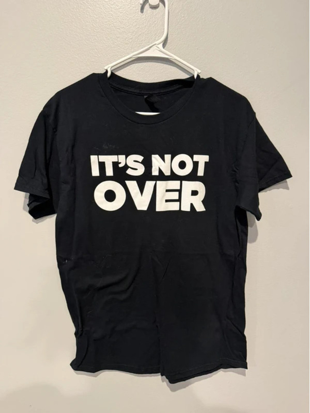 Gildan It’s Not Over Graphic T-Shirt Black Size Medium